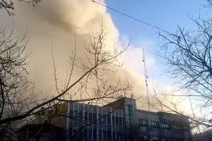 فوری؛ حمله به محدوده فرودگاه مهرآباد تهران لحظاتی قبل/ تصاویری از حمله به میدان انقلاب