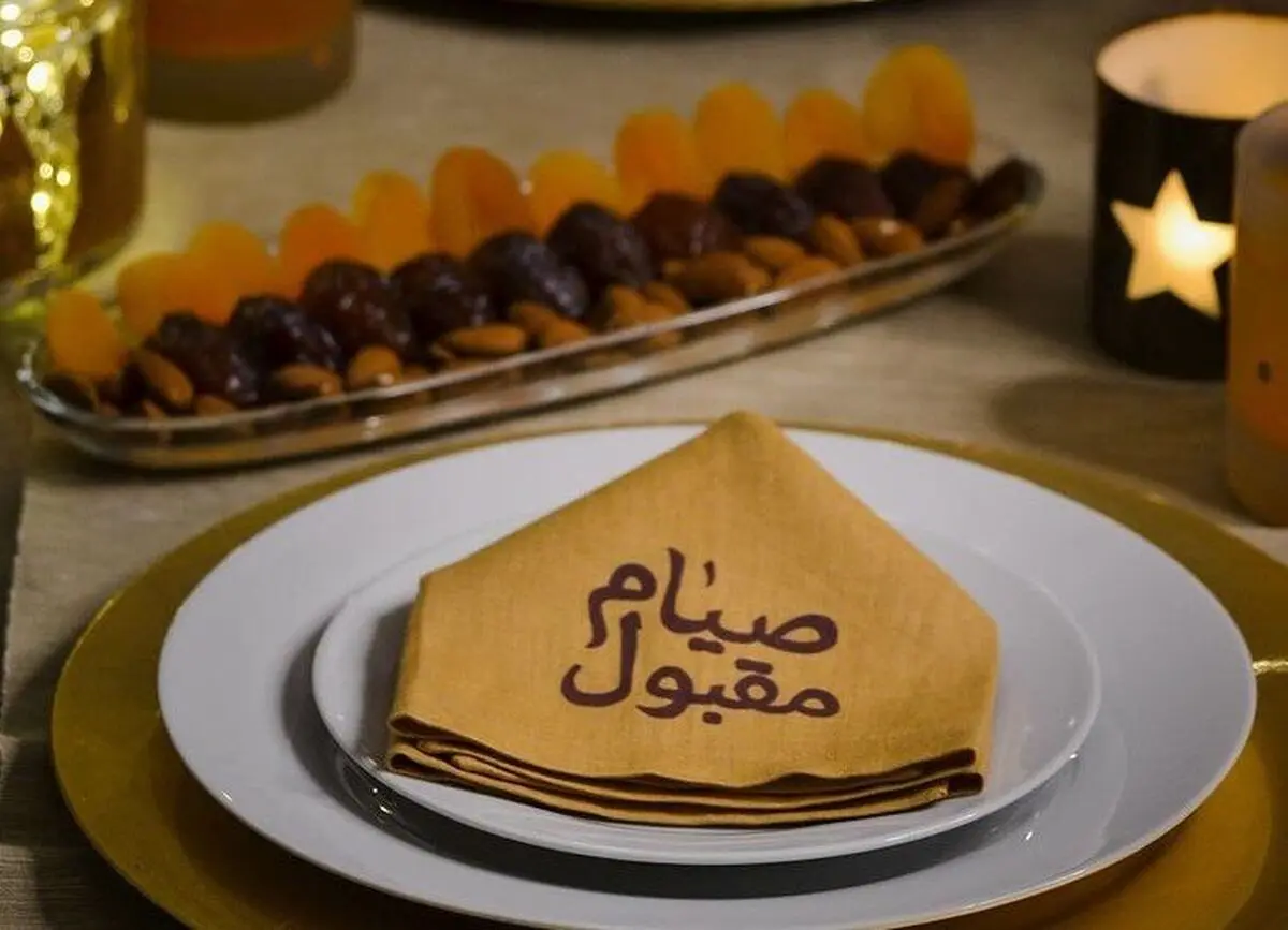 چه کنیم که در طول روزه‌داری کمتر تشنه شویم؟