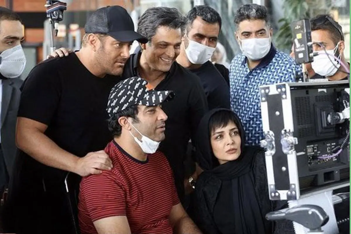 هومن سیدی و محمدرضا گلزار حاضر به ادامه همکاری با منوچهر هادی نیستند 